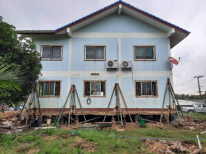 AV-House65.com รับสร้างบ้าน รับรีโนเวทบ้าน ครบวงจร 26 แก้บ้านทรุดแตกร้าว18